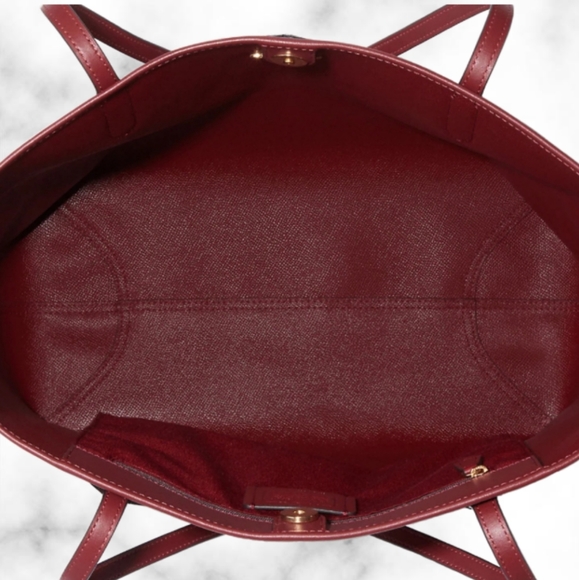 Coach City Tote In Signature Canvas With Heart Petal Print - Picture 4 of 6